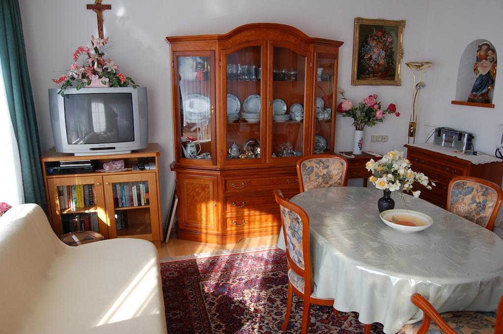 Appartement Haus Elfriede à Millstatt Chambre photo