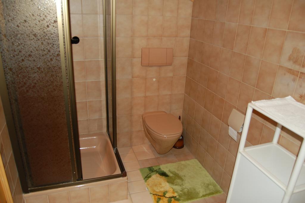 Appartement Haus Elfriede à Millstatt Extérieur photo