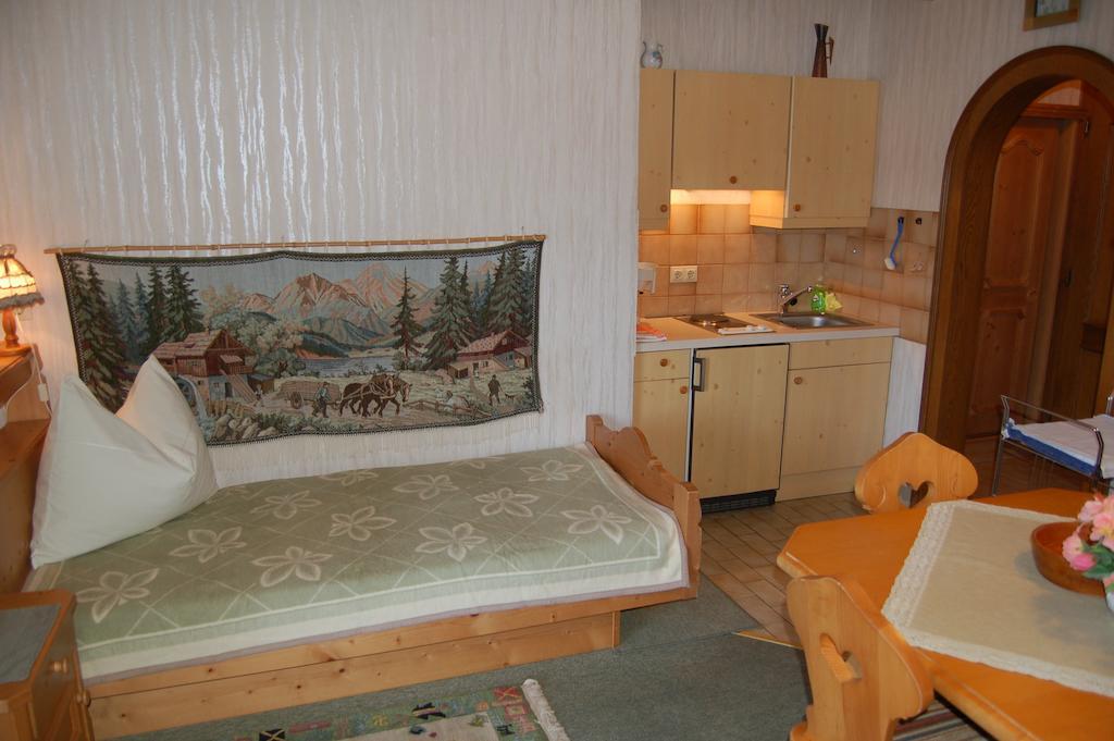 Appartement Haus Elfriede à Millstatt Extérieur photo